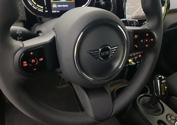 MINI Cooper S cena 129900 przebieg: 4050, rok produkcji 2023 z Sucha Beskidzka małe 211
